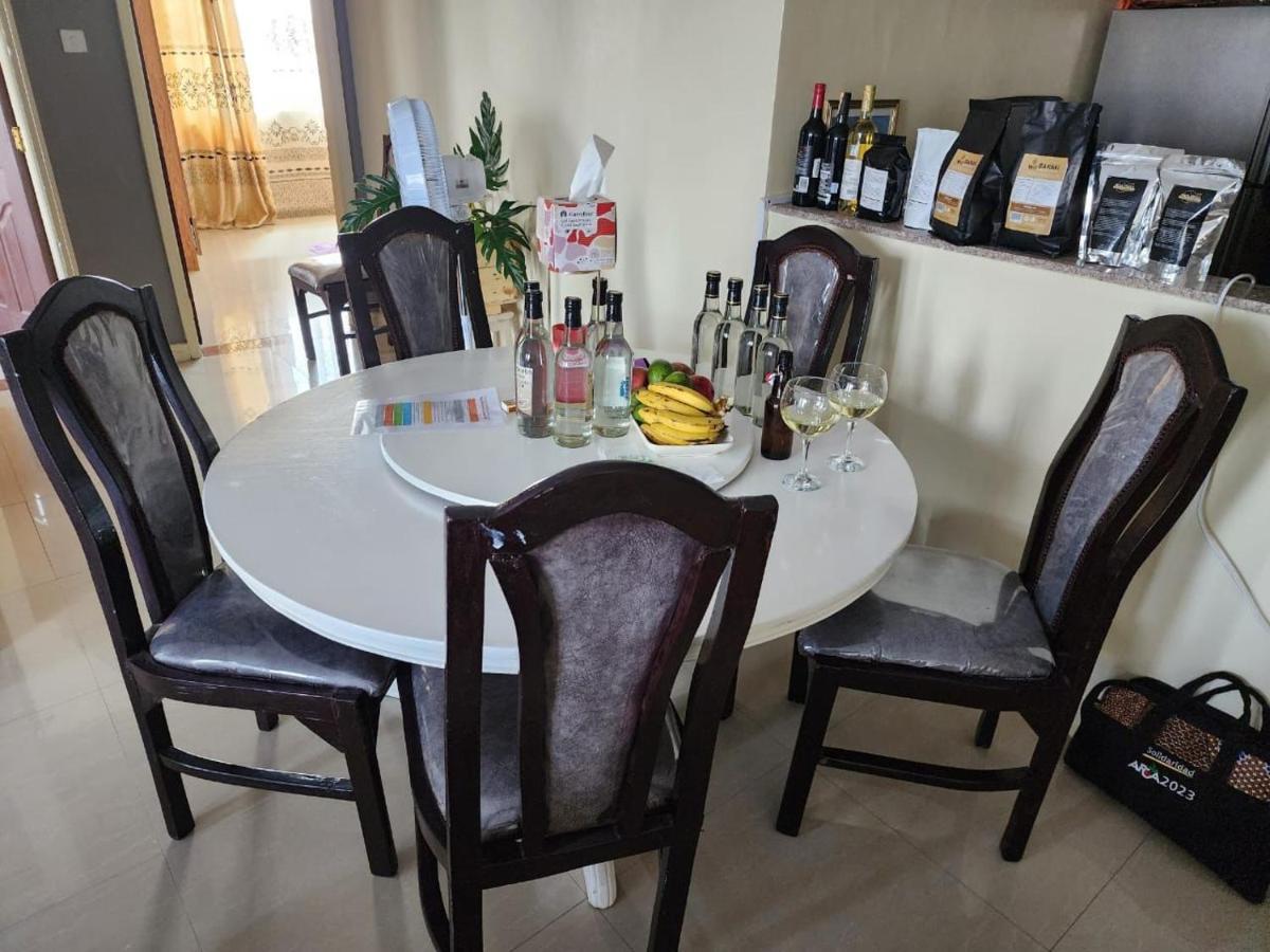 Tcr Residences At Kings Millennium- 3Bdrm Apts, All Ensuite, 7Km To Jki Airport, 7Km To Cbd Nairobi Buitenkant foto